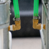 ibc-container-wit-1000L-gereinigd-palet-metaal-kunststof-detail-koppelkit06-2-1200x800-1.png