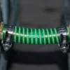 ibc-container-zwart-1000L-vernieuwd-palet-metaal-kunststof-detail-koppelkit.webp